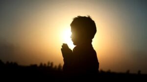 भगवान का हमेशा नाम जप करते रहिये।